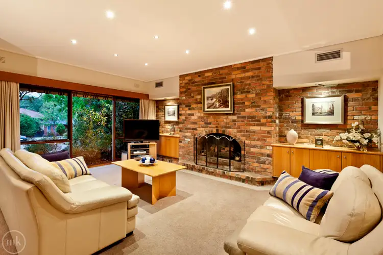 Fourth view of Homely house listing, 8 Cheval Court, Lower Plenty VIC 3093