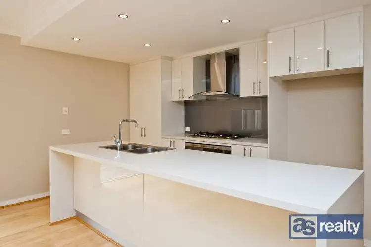 4/12 Hudson Street, Bayswater WA 6053