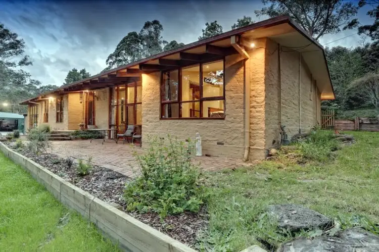 56 Avon Road, Avonsleigh VIC 3782
