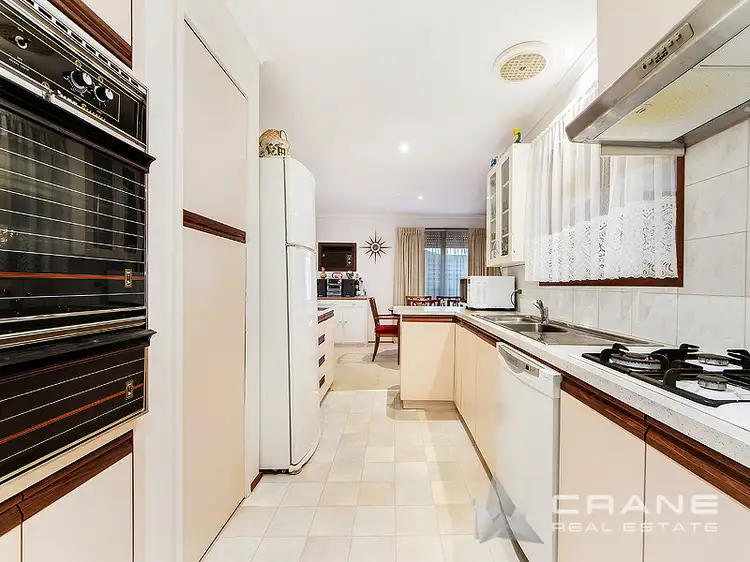 Fifth view of Homely house listing, 7 Elba Place, Keilor Downs VIC 3038
