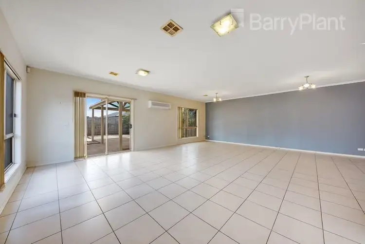 Fourth view of Homely house listing, 31 Egan Close, Werribee VIC 3030