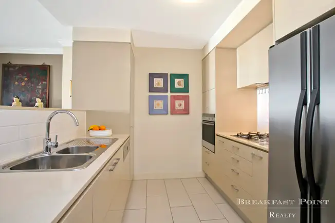 Fourth view of Homely apartment listing, 33/1 Juniper Drive, Breakfast Point NSW 2137