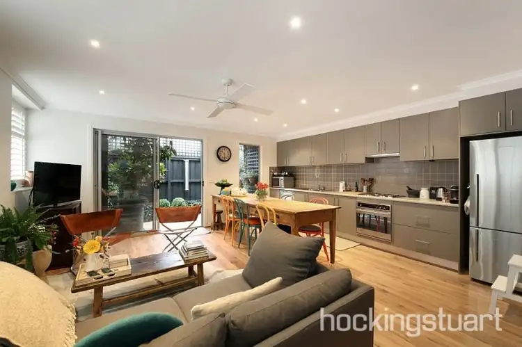 2A Elm Grove, Mckinnon VIC 3204