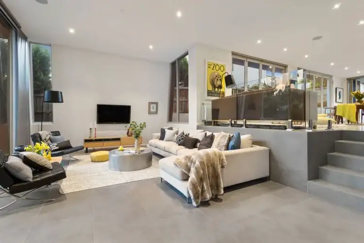 Third view of Homely house listing, 8 Macalister Boulevard, Yallambie VIC 3085