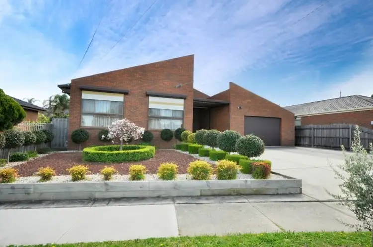 6 Catherine Avenue, Tullamarine VIC 3043