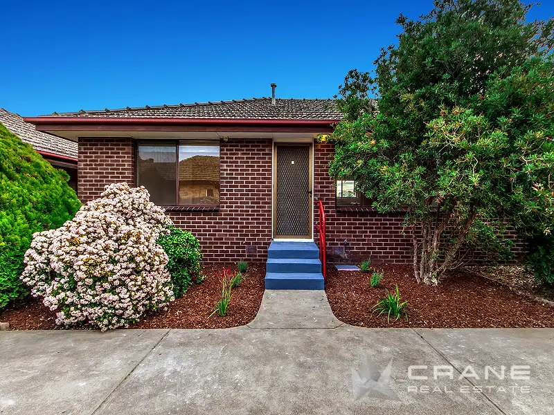 Main view of Homely unit listing, 2/12 Elizabeth Street, St Albans VIC 3021