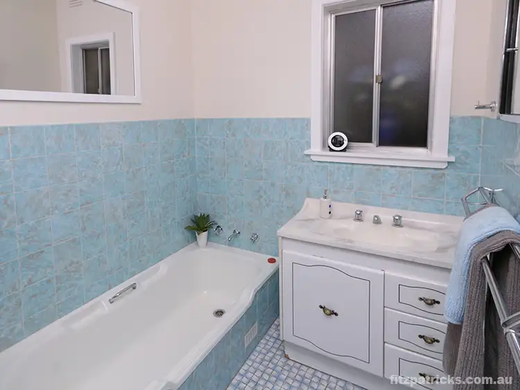 Sixth view of Homely house listing, 2 Acacia Street, Kooringal NSW 2650