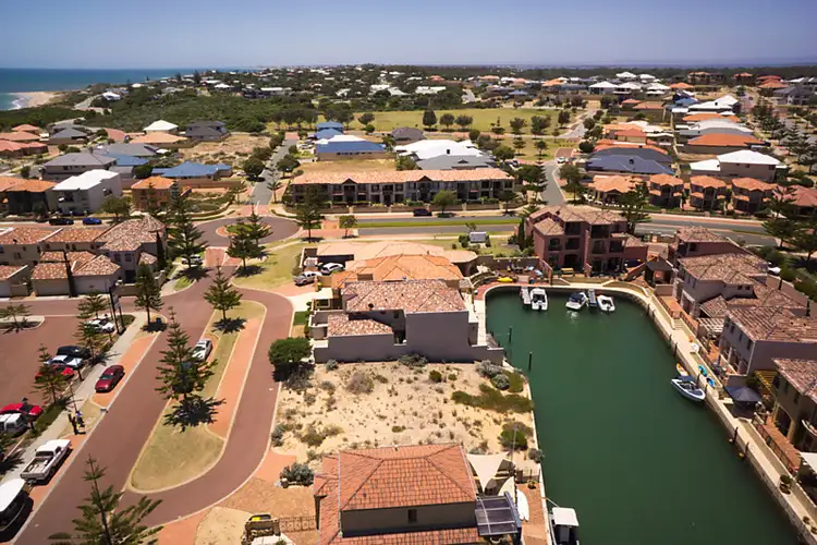 Third view of Homely townhouse listing, 2/5 Westview Pde, Wannanup WA 6210