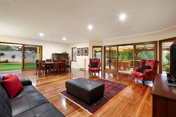 Fifth view of Homely house listing, 1 Ilinga Court, Eltham VIC 3095
