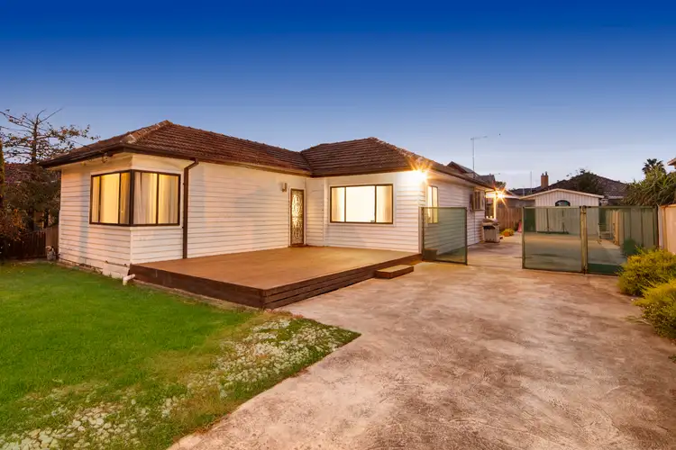 242 Mason Street, Altona North VIC 3025