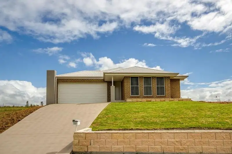 Main view of Homely house listing, 79 Radiant Avenue, Bolwarra Heights NSW 2320