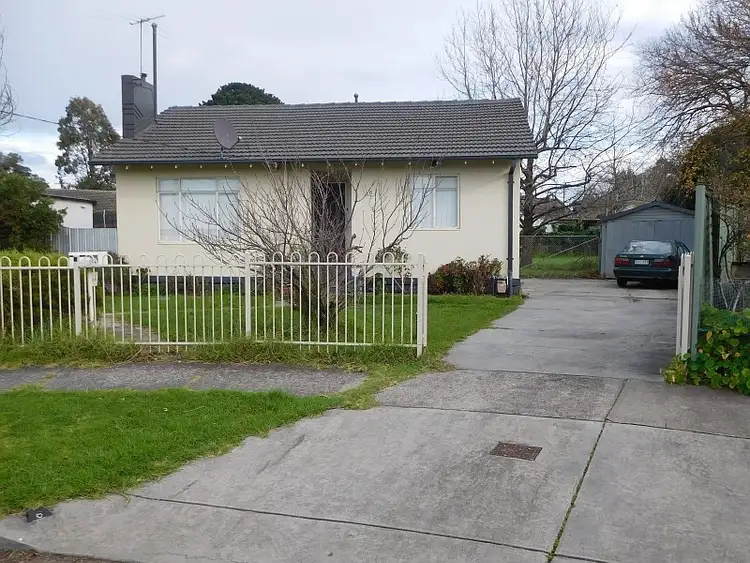 6 Maple Court, Doveton VIC 3177