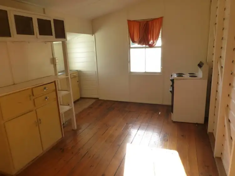 Fifth view of Homely house listing, 16 FREDERICK STREET, Biggenden QLD 4621