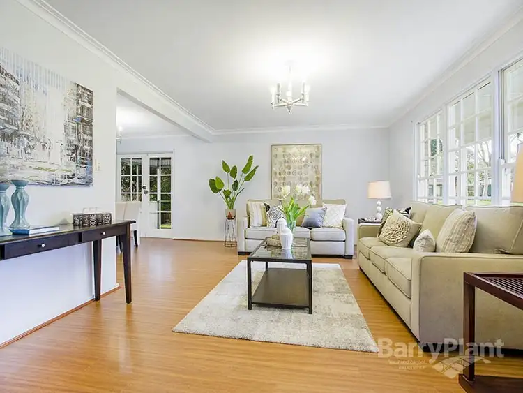 Second view of Homely house listing, 4 Jennifer Court, Mount Waverley VIC 3149