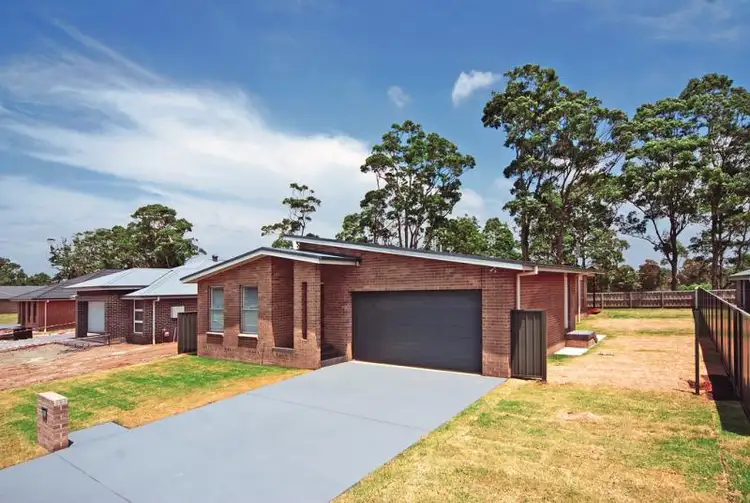 30 Bowerbird Street, South Nowra NSW 2541