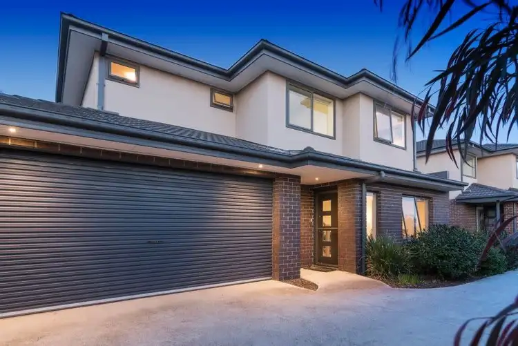 Main view of Homely house listing, 2/8 Karingal Street, Croydon North VIC 3136