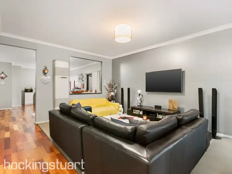 Third view of Homely house listing, 18 Cheltenham Close, Craigieburn VIC 3064