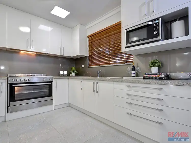 2/9 Powell Street, Osborne Park WA 6017