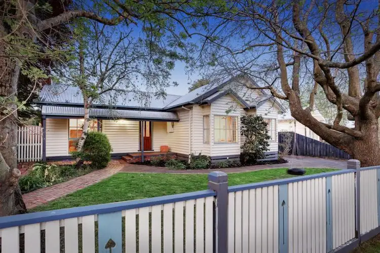 29 Caroline Street, Ringwood VIC 3134