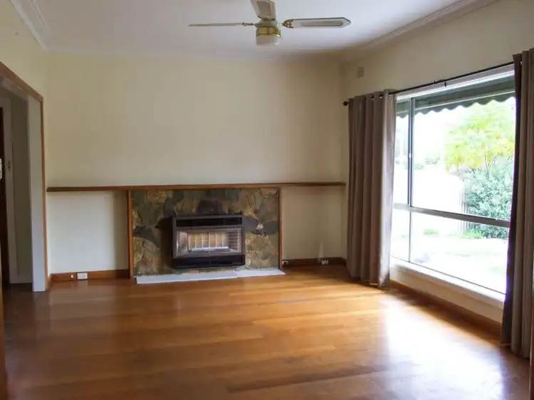 Second view of Homely house listing, 30 Kanana Crescent, Wangaratta VIC 3677