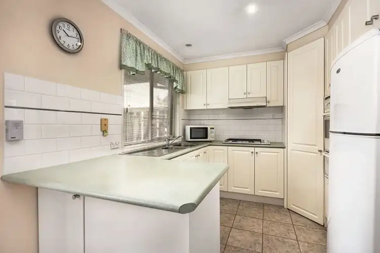 Fifth view of Homely unit listing, 1/7 Hillboro Court, Watsonia VIC 3087