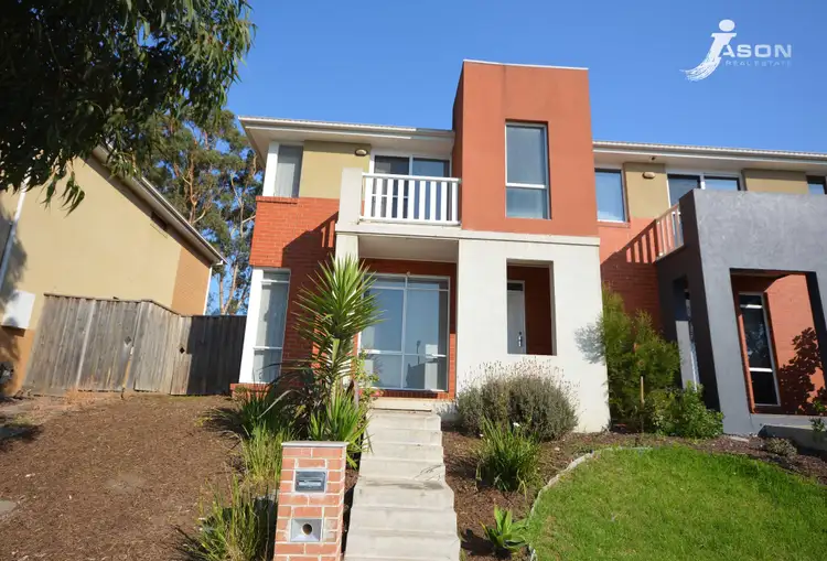 85 Ravenhill Boulevard, Roxburgh Park VIC 3064