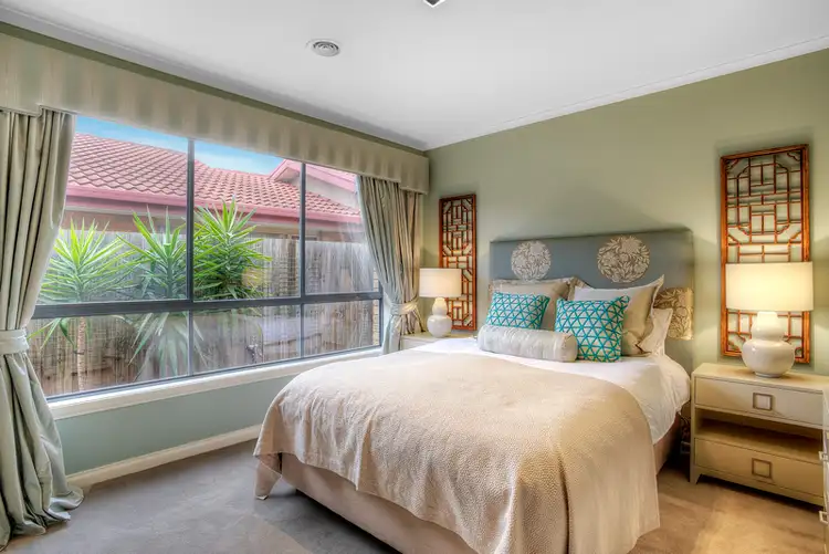 Sixth view of Homely house listing, 13 Landau Court, Taylors Lakes VIC 3038
