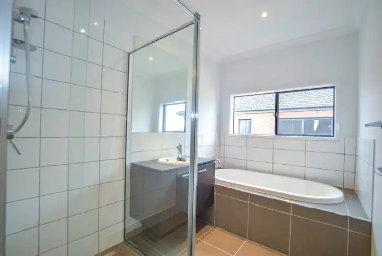 Fifth view of Homely house listing, 109 Aspire Boulevard, Plumpton VIC 3335