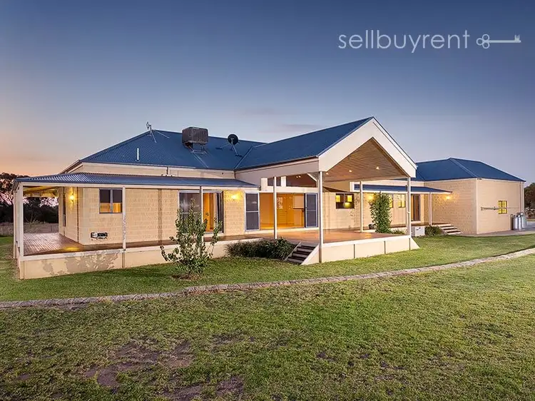 Fifth view of Homely house listing, 6 WOODSWALLOW LANE, Jindera NSW 2642