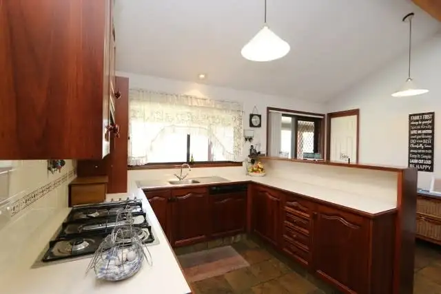 Fourth view of Homely house listing, 8 Doran Close, Thornton NSW 2322