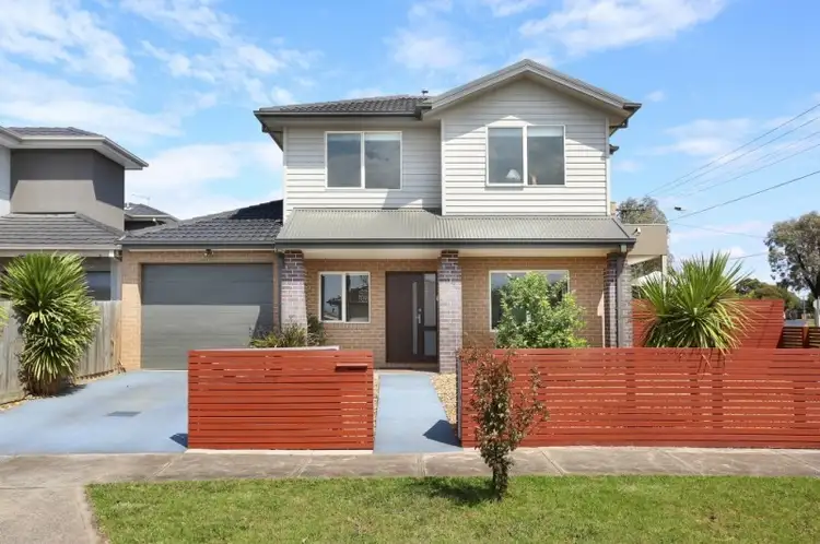 Main view of Homely house listing, 1/31 Larlac Street, Hadfield VIC 3046