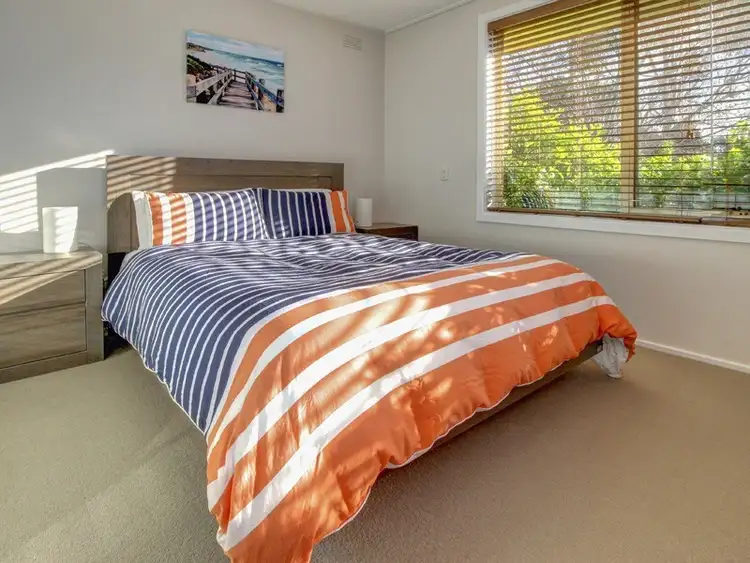 Fifth view of Homely house listing, 4 Brentwood Crescent, Frankston VIC 3199