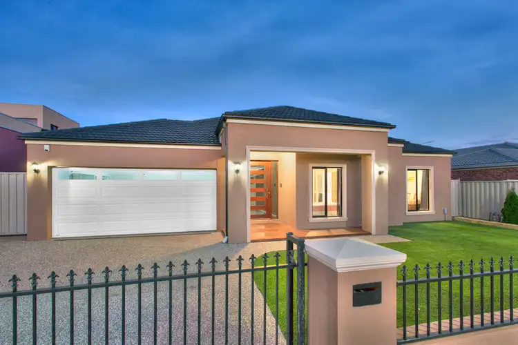 14 Conrad Terrace, Taylors Hill VIC 3037