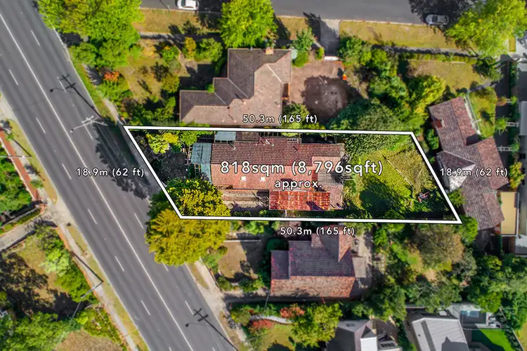 215 Doncaster Road, Balwyn North VIC 3104