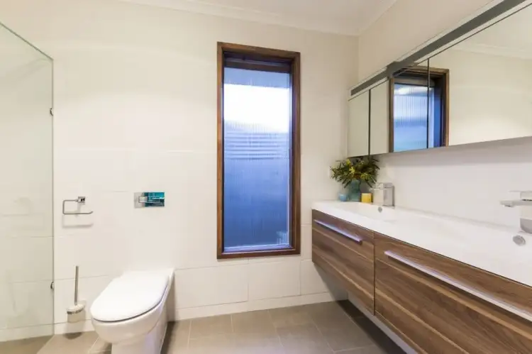 Sixth view of Homely house listing, 1 Bainbridge Court, Kilsyth VIC 3137