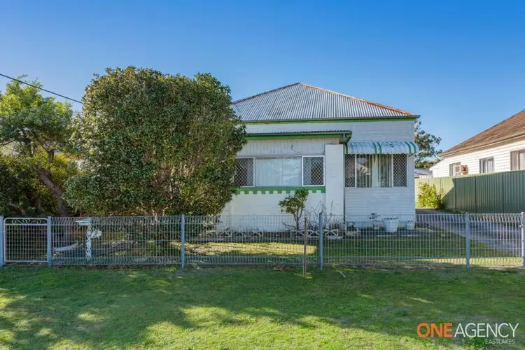 2 Macquarie Street, Swansea NSW 2281