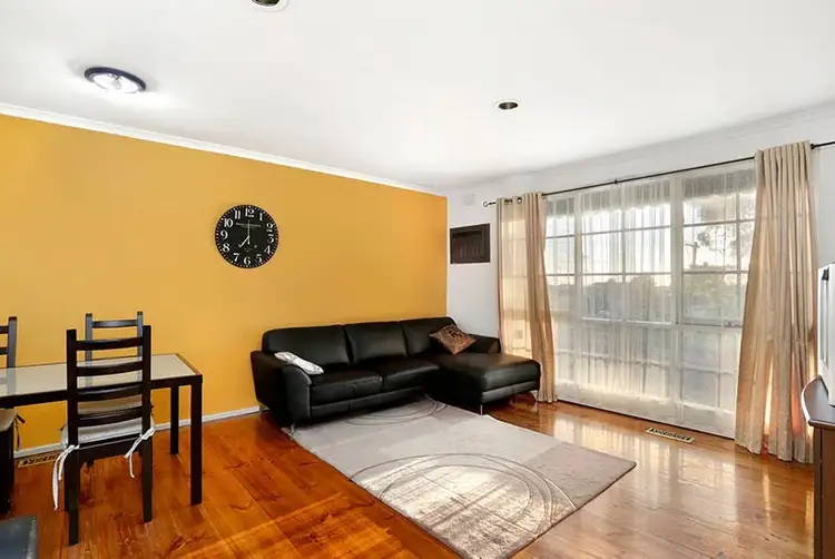 Third view of Homely unit listing, 2/136 Huntingdale Road, Mount Waverley VIC 3149