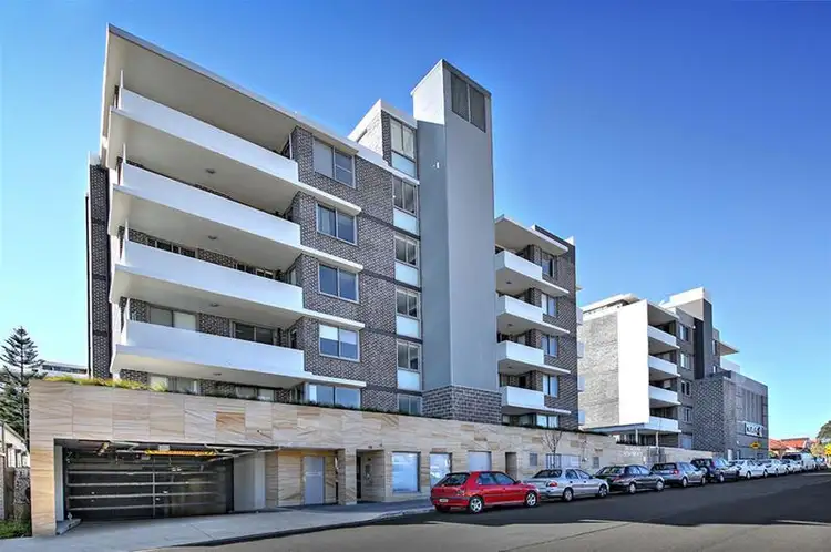 1/20 Matthews Street, Punchbowl NSW 2196