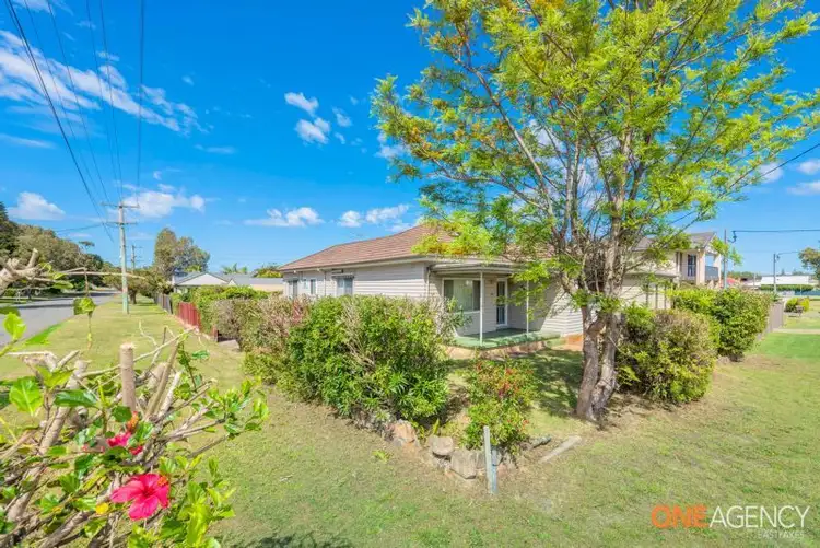 12 Marriot Street, Belmont South NSW 2280