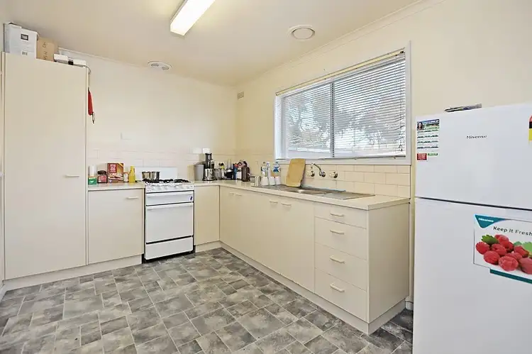 Second view of Homely house listing, 2/914 Geelong Road, Canadian VIC 3350