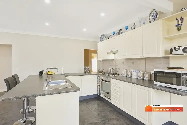Second view of Homely house listing, 6 Matthews Court, Ferntree Gully VIC 3156