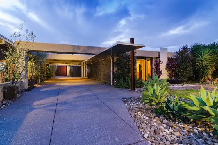 5 Roscrea Court, Werribee VIC 3030