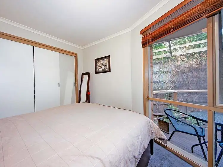 Sixth view of Homely house listing, 2 Oxford Grove, Vermont South VIC 3133