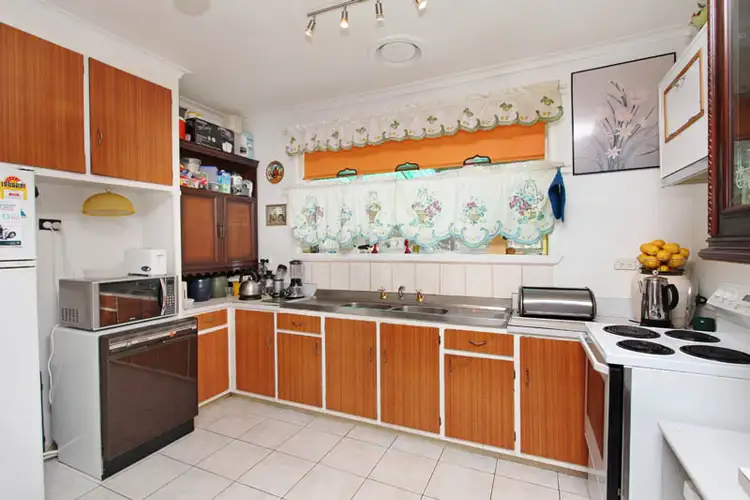 Fifth view of Homely house listing, 52 Verdant Avenue, Ardeer VIC 3022