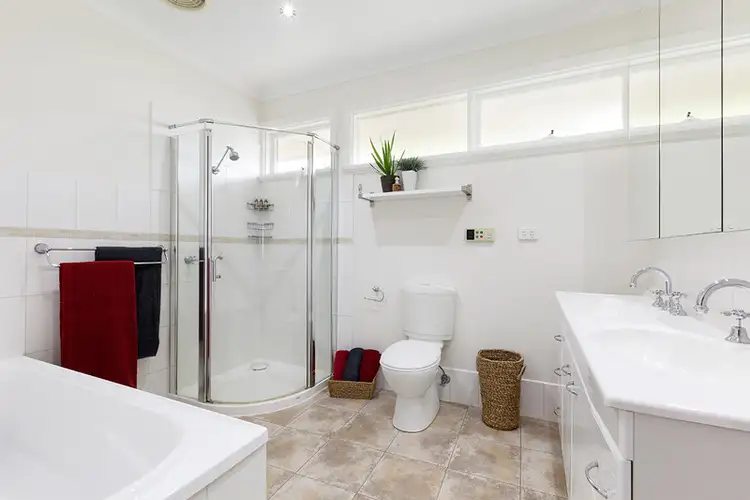 Fourth view of Homely house listing, 28 Myddleton Drive, Viewbank VIC 3084