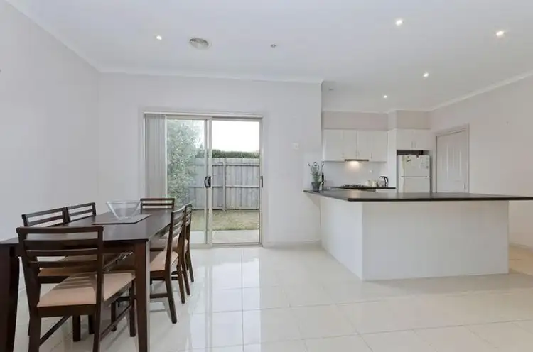 2/73 Smith Street, Grovedale VIC 3216