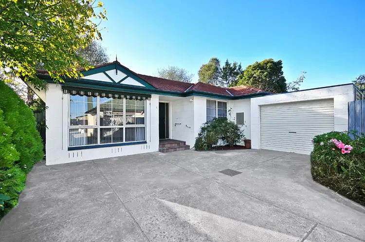 2/377 Blackburn Road, Burwood East VIC 3151