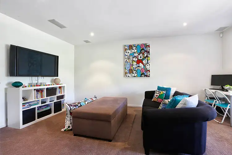 Seventh view of Homely house listing, 6 Mashie Terrace, Sandhurst VIC 3977