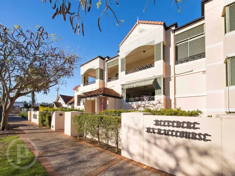 4/49 Racecourse Road, Hamilton QLD 4007