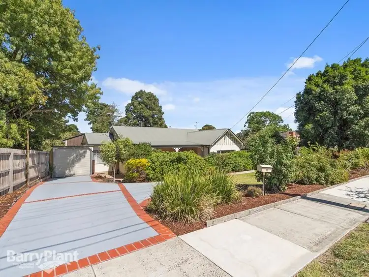 15 Maryborough Road, Boronia VIC 3155